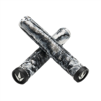 Blunt Envy TPR V3 Stunt Scooter Grips Black White